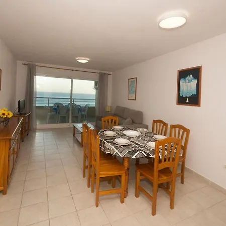 Apolo 16 15D70 - Apartment On The Beach, Calpe Calpe